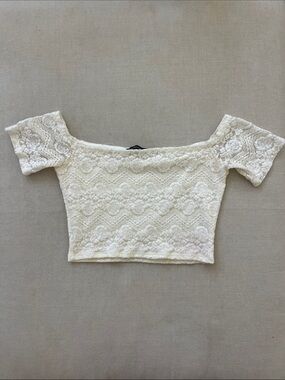 Foreign Exchange Cream Lace Off-Shoulder Crop Top